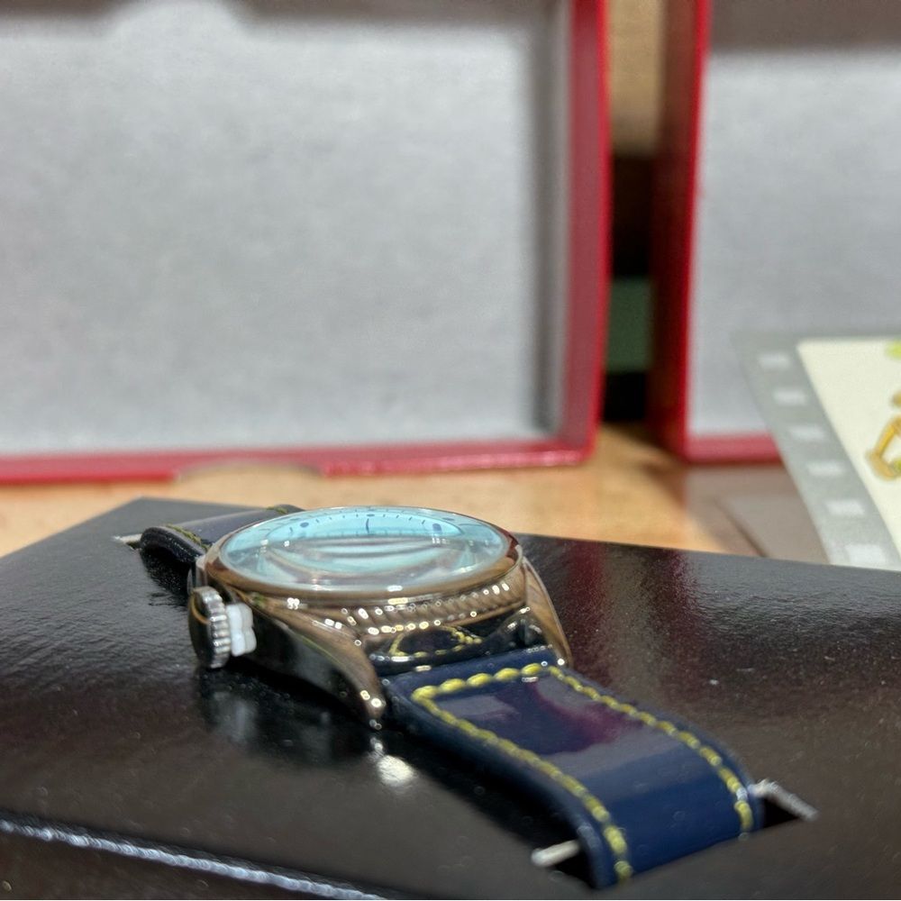 Ingersoll Donald Duck Character Watch Certificate - Picture 4 of 13